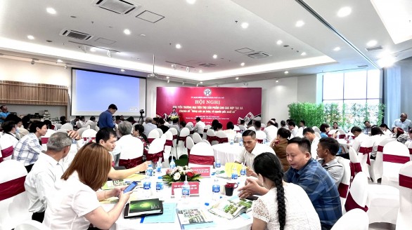 Hội nghị Xúc tiến thương mại, tiêu thụ sản phẩm cho các hợp tác xã với chuyên đề “Nông sản an toàn, rõ nguồn gốc xuất xứ”