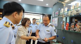 Phòng trưng bày nhận diện hàng thật – hàng giả: Một trong những công cụ phục vụ hiệu quả công tác ngăn chặn, xử lý hàng giả