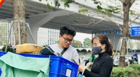Nâng chất lượng dịch vụ, nhiều sàn thương mại điện tử giao hàng xuyên Tết