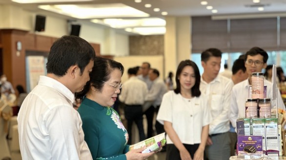 Xây dựng chuỗi cung ứng bền vững cho hàng Việt