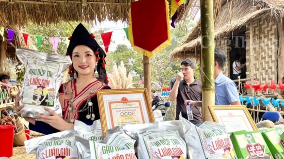 Điện Biên: 90 gian hàng trưng bày sản phẩm OCOP tại không gian văn hóa vùng cao