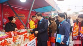 Đẩy mạnh Cuộc vận động “Người Việt Nam ưu tiên dùng hàng Việt Nam” trong hệ thống Công đoàn