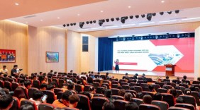 Tập trung đào tạo nhân lực chất lượng cao để phát triển thương mại điện tử bền vững