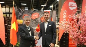 “Ngày hàng Việt Nam” tại siêu thị Selgros, CHLB Đức