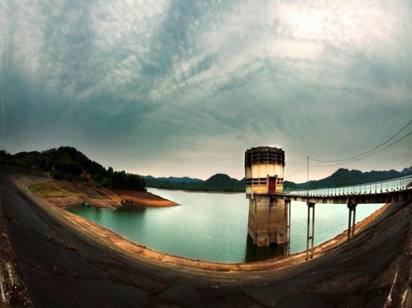 Đẹp mê hồn cảnh đẹp hồ Kẻ Gỗ