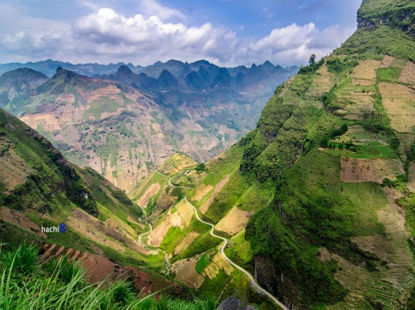 Hùng vĩ đèo Mã Pí Lèng huyền thoại