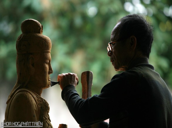 Làng nghề tạc tượng ở Bảo Hà