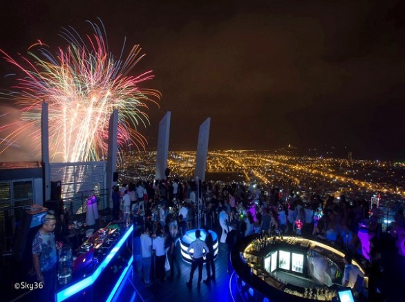 Sky Bar - quán bar cao nhất ở Việt Nam