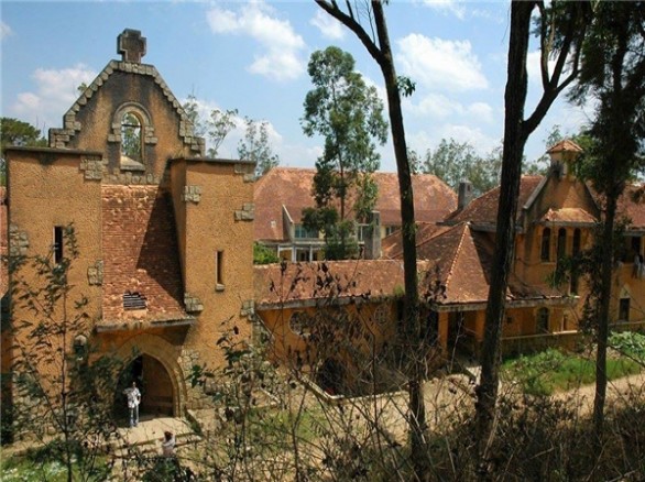 Ngỡ lạc vào thời trung cổ nhờ Nhà nguyện dòng Franciscaines