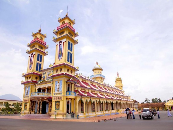 Linh thiêng Tòa thánh Tây Ninh