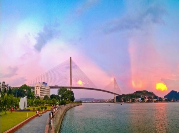 Bãi Cháy Quảng Ninh