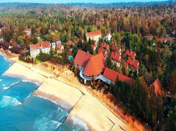 Hương Phong - Hồ Cốc Resort