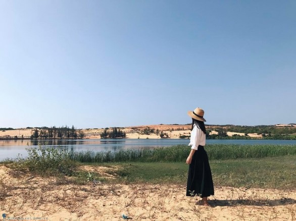 Tham quan Bàu Trắng - Bàu Sen ở Phan Thiết