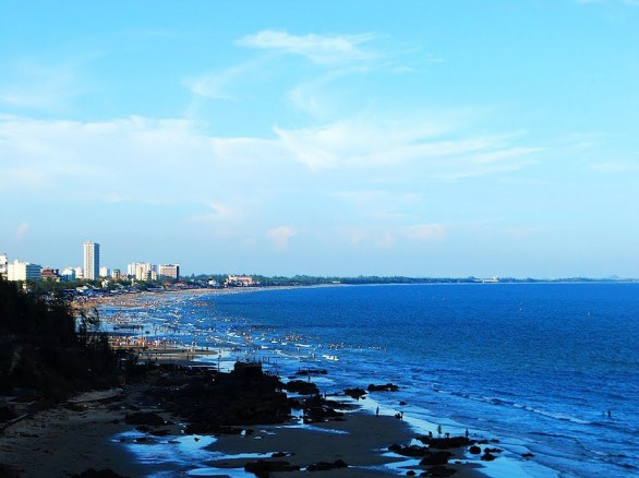 Nổi tiếng bãi biển đẹp ở Vũng Tàu - Bãi Sau