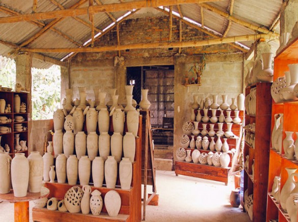 Làng nghề gốm Phước Tích