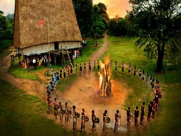 Tiếng chày trên Sóc Bom Bo
