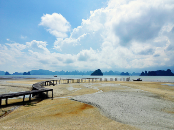 Quan Lạn - Hòn đảo xinh đẹp ở Quảng Ninh