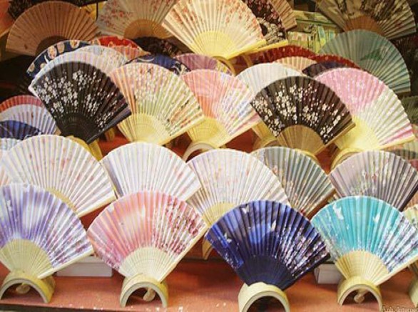 Làng quạt Chàng Sơn