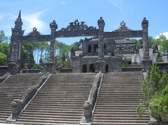Lăng mộ nhà Nguyễn