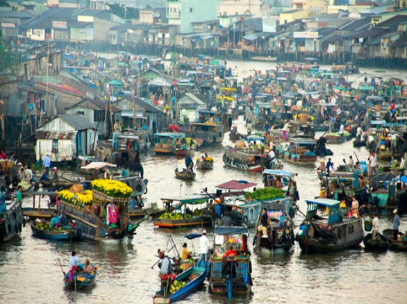 Chợ nổi miền Tây