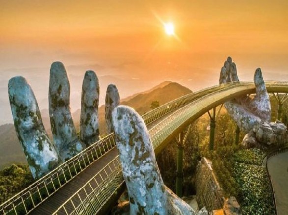 Cầu Vàng (Cầu Bàn Tay) Đà Nẵng